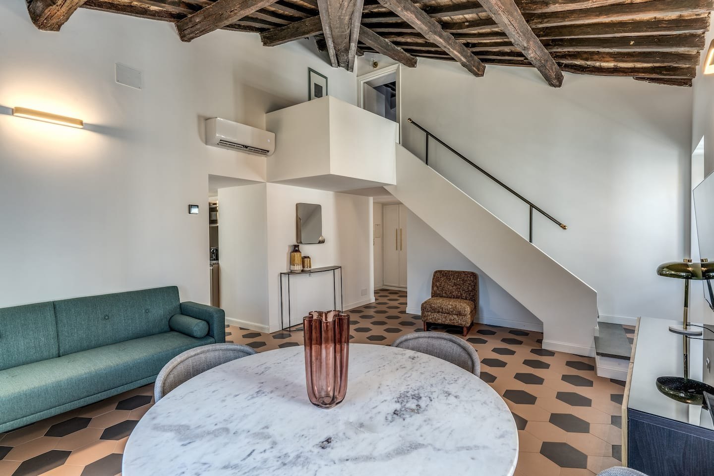 Trastevere · Cisterna 9