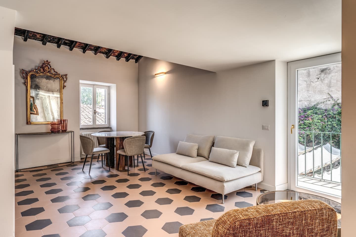 Trastevere · Cisterna 8